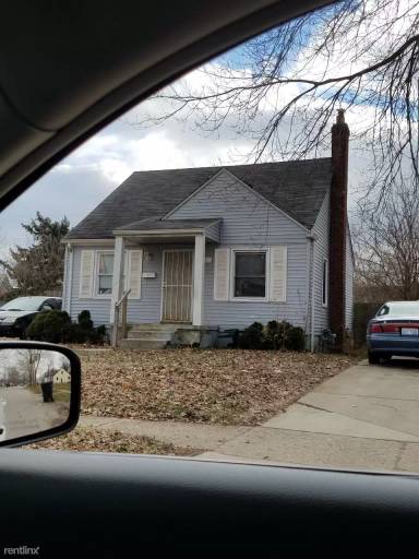 Main picture of 15886 Liberal St