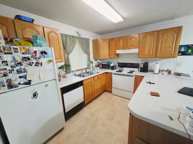 Main picture of 1909 Kyle Ln NW