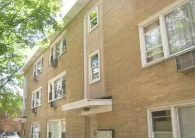 Main picture of 3601 S Damen Ave