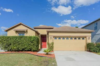 Main picture of 2701 Amanda Kay Way