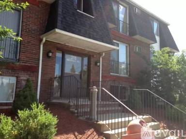 Main picture of 215 Mammoth Rd