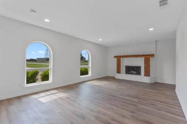Main picture of 6401 Espana Dr
