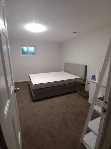 Main picture of 4815 S Lincoln St