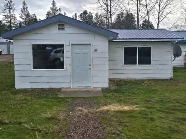 Main picture of 41992 US Highway 93