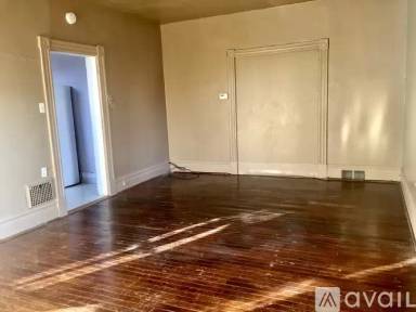 Main picture of 449 W Pittsburgh St
