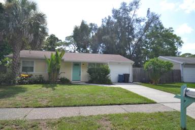 Main picture of 634 Timber Bay Cir W