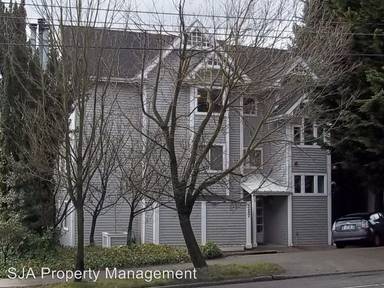 Main picture of 727 N 85th St