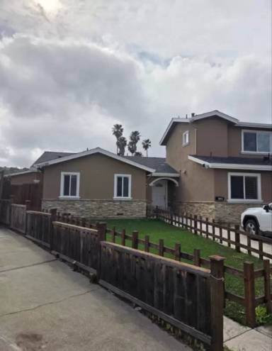 Main picture of 648 Arrowhead Dr