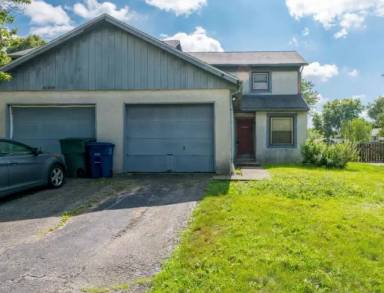Main picture of 4067 Forest Edge Dr