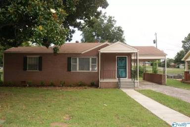Main picture of 2207 Hammonds Ave NW