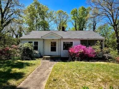 Main picture of 117 Raleigh Rd