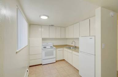 Main picture of 4720 E 8th Ave
