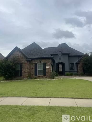 Main picture of 324 Camelback Dr
