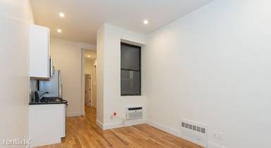 Main picture of 121 East 82nd St