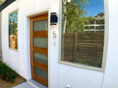 Main picture of 3811 Munger Ave