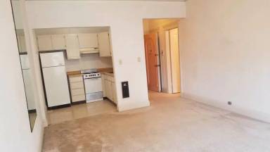 Main picture of 1770 lombard