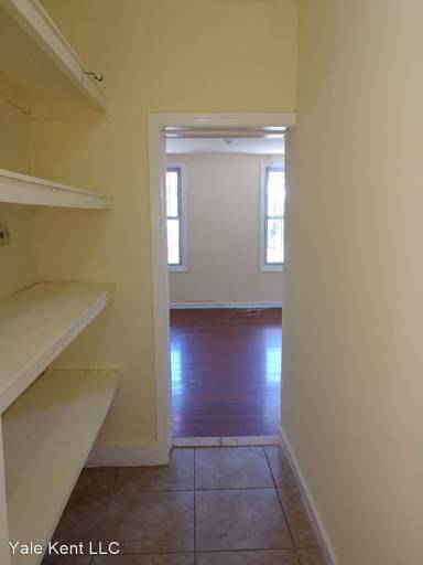 Main picture of 85 Stuyvesant Ave