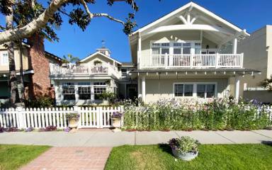 Main picture of 221 Ocean Dr