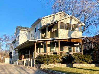 Main picture of 536 Algoma Blvd