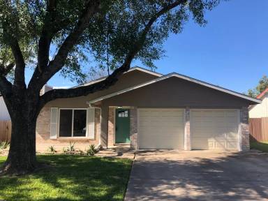 Main picture of 11108 Applewood Dr