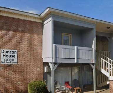 Main picture of 317 Caplewood Dr