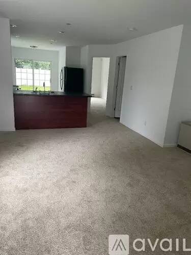 Main picture of 40 Trinity Cir