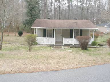 Main picture of 5510 Lakeview Dr