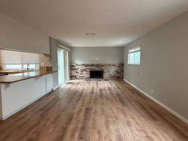Main picture of 905 Cape Buffalo Dr