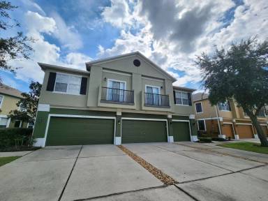 Main picture of 1532 Broken Oak Dr