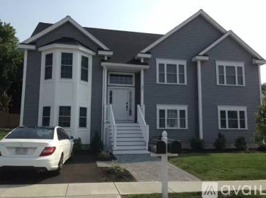 Main picture of 251 Oakwood Ave