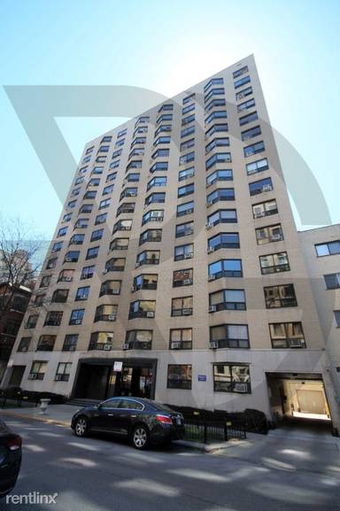 Main picture of Wellington Place Apartments