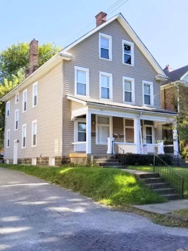 Main picture of 1492 Michigan Ave