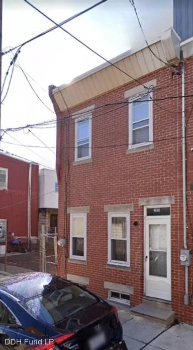 Main picture of 2118 Latona St