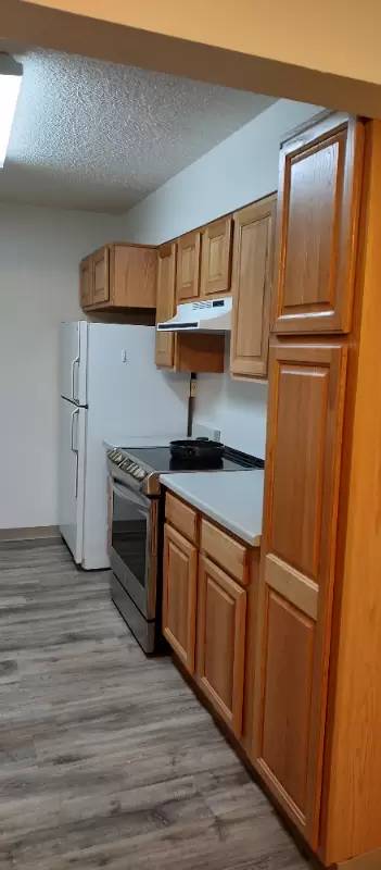 Main picture of 925 1st Ave N