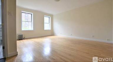Main picture of 110 W 13th St