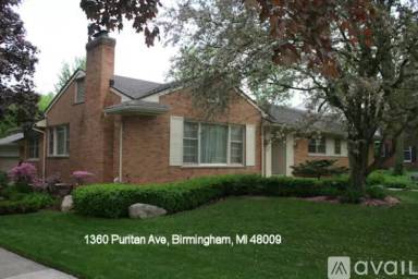 Main picture of 1360 Puritan Ave