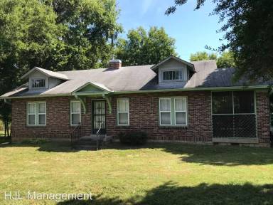 Main picture of 117 Fairway Dr