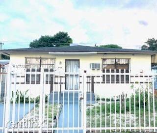 Main picture of 3616 SW 24th Ter