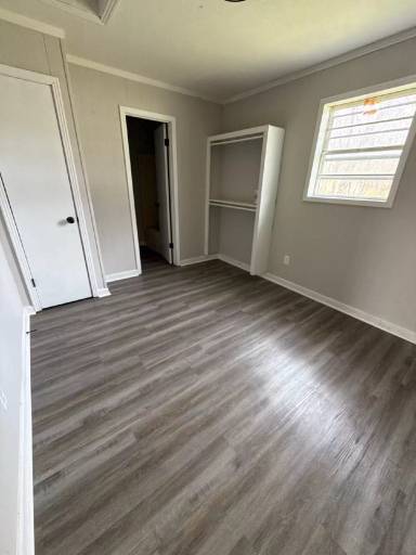 Main picture of 50 W Cooper St