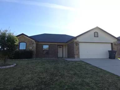 Main picture of 2503 Traditions Dr