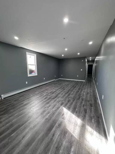 Main picture of 153 Vine St