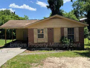 Main picture of 5750 Dellwood Dr