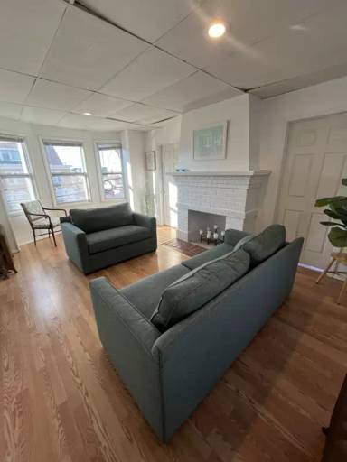 Main picture of 2 S Hillside Ave