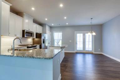 Main picture of 516 Red Hill Ct