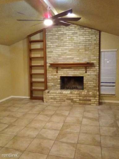Main picture of 5111 W Illinois Ave