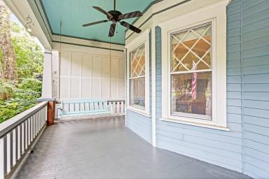 Main picture of 1038 Saint Charles Ave NE