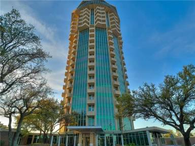 Main picture of Founders Tower