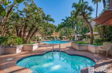 Main picture of 210 Por La Mar Cir