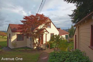 Main picture of 15208 38th Pl NE