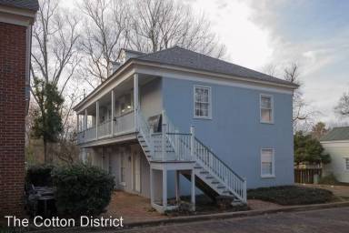 Main picture of 103 Lummus Dr
